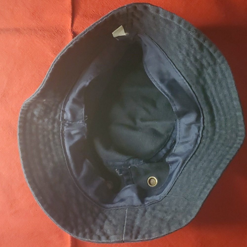 Hat - Picture 3 of 3